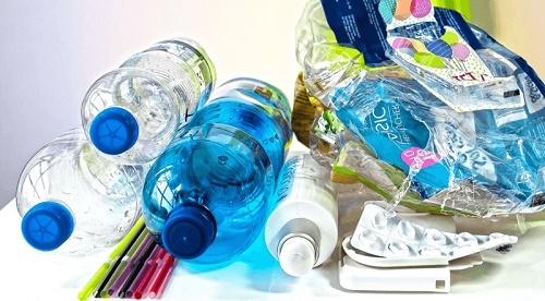 Plastik Nedir Tarihsel Gelişimi, Kullanım Alanları ve Türkiye’de Plastik