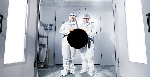 Vantablack Nedir? Kara deliğe En Benzer Madde Uygulamaları ve Özellikleri